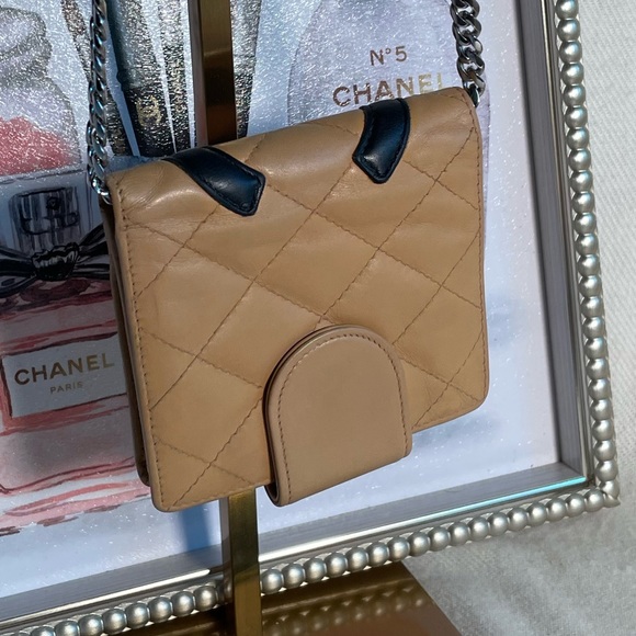 *SOLD* CHANEL CAMBON KISSLOCK WALLET WITH COA - Picture 3 of 13